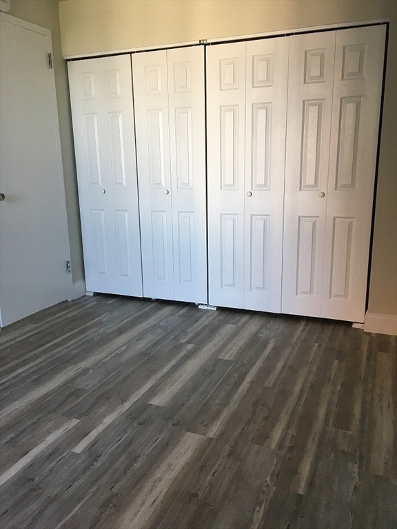 872 Massachusetts Ave, Riverside