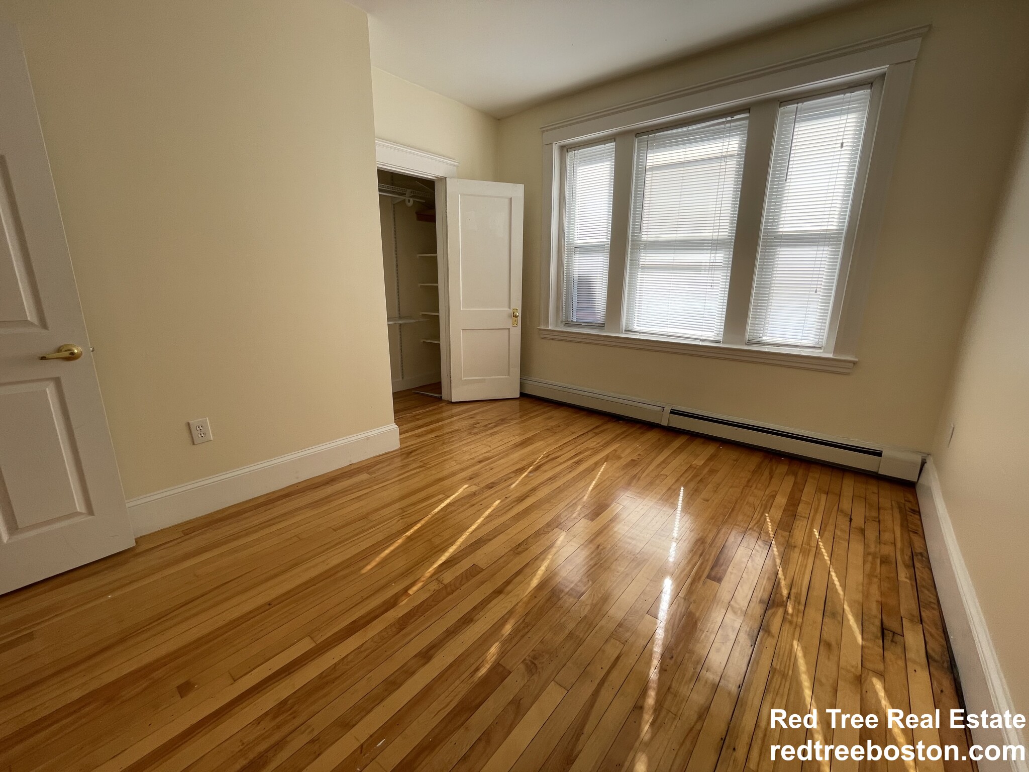 69 Babcock St, North Brookline