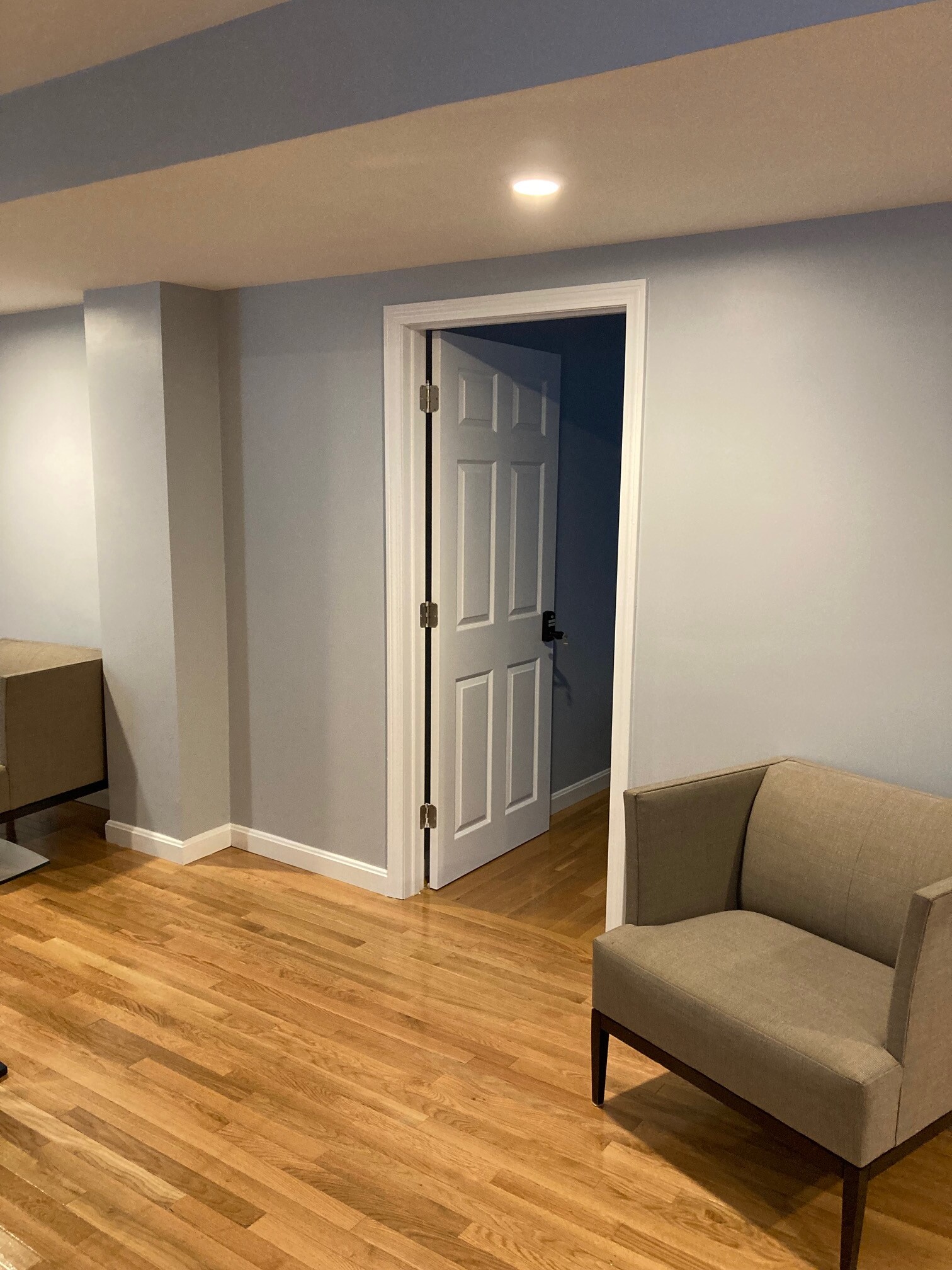 14 Aberdeen Ave, West Cambridge