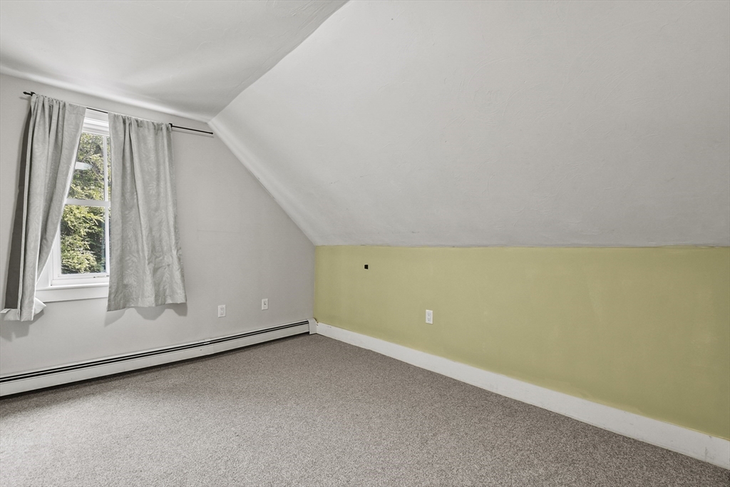 114 Old Oaken Bucket Rd, Norwell