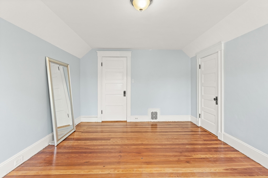 9-11 West St, Norwood