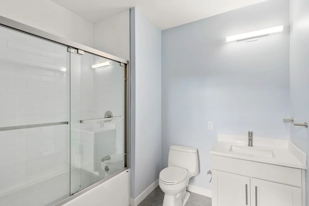 136 Babcock St, Coolidge Corner