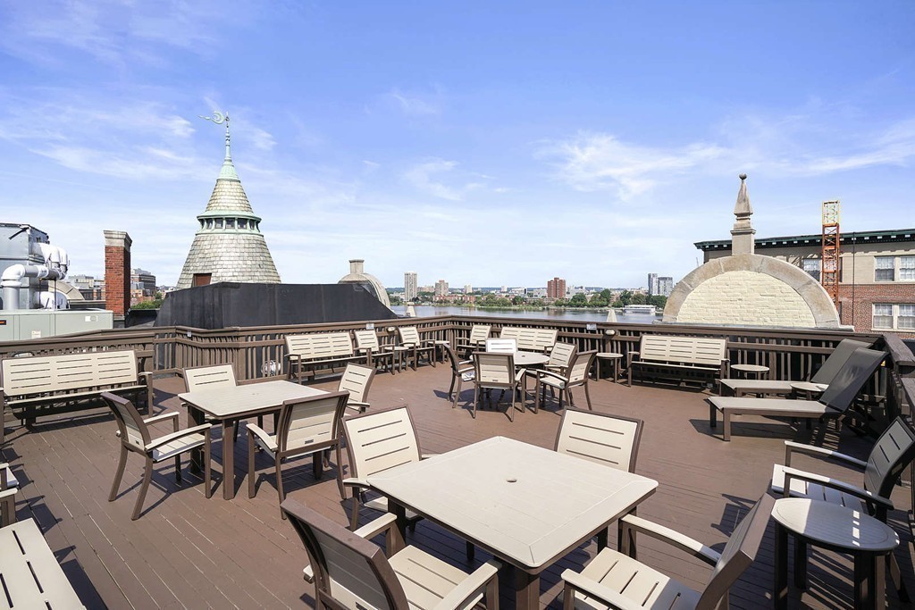 4 Charlesgate East, Back Bay