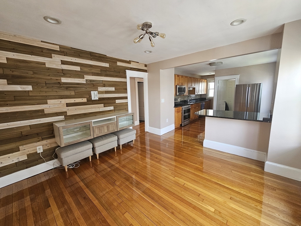 95 Wilmington Ave, Dorchester