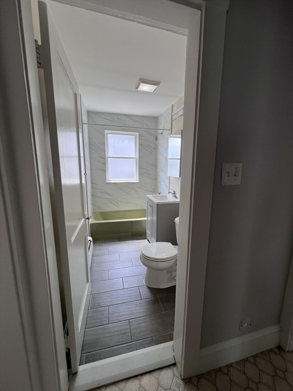 213 Forest St, Medford