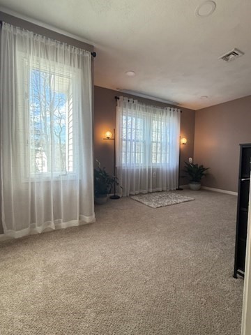 25 Patrick Rd, Tewksbury