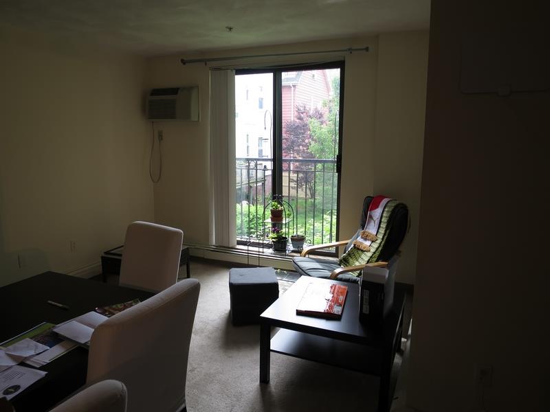 373 Highland Ave, Powder House Square