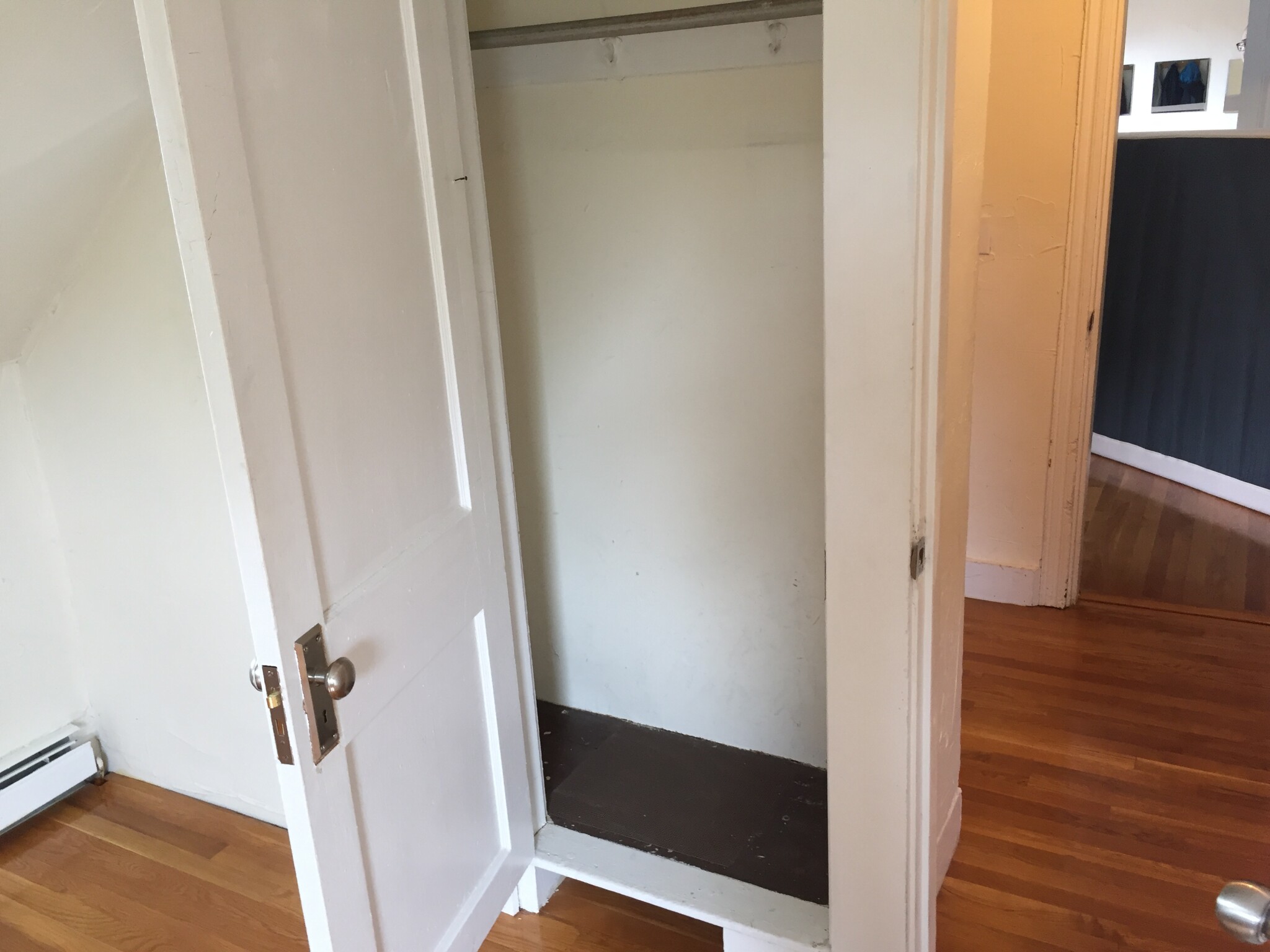 187 Beacon St, Ward Two