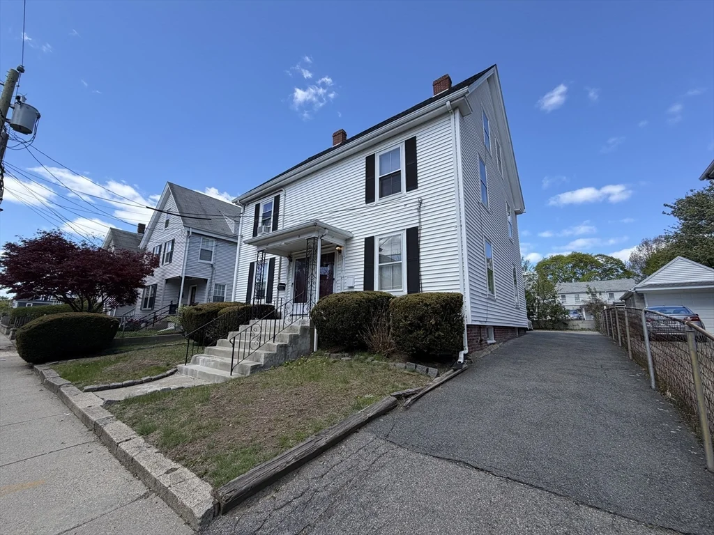 15 Clinton St, Newton