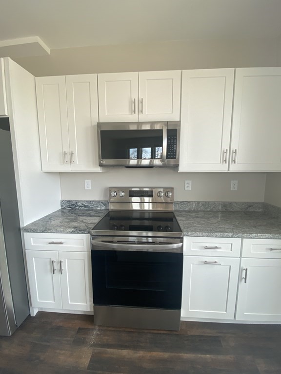 734 South St, Roslindale