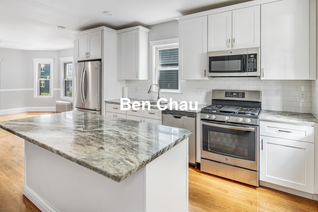 124 Pearson Rd, Tufts