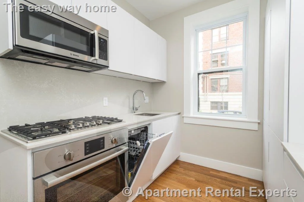 16 Forest St, Porter Square