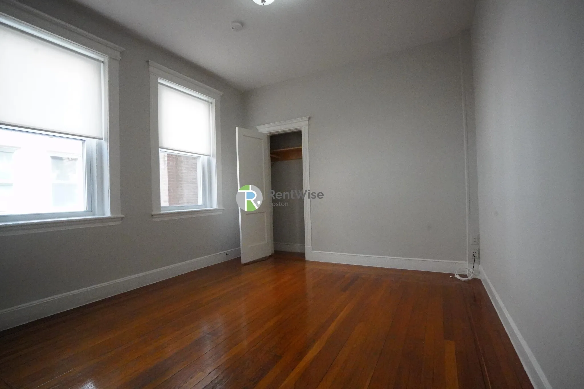 35 Gardner Ter, Allston