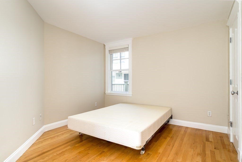 15 Valentine St, Cambridgeport