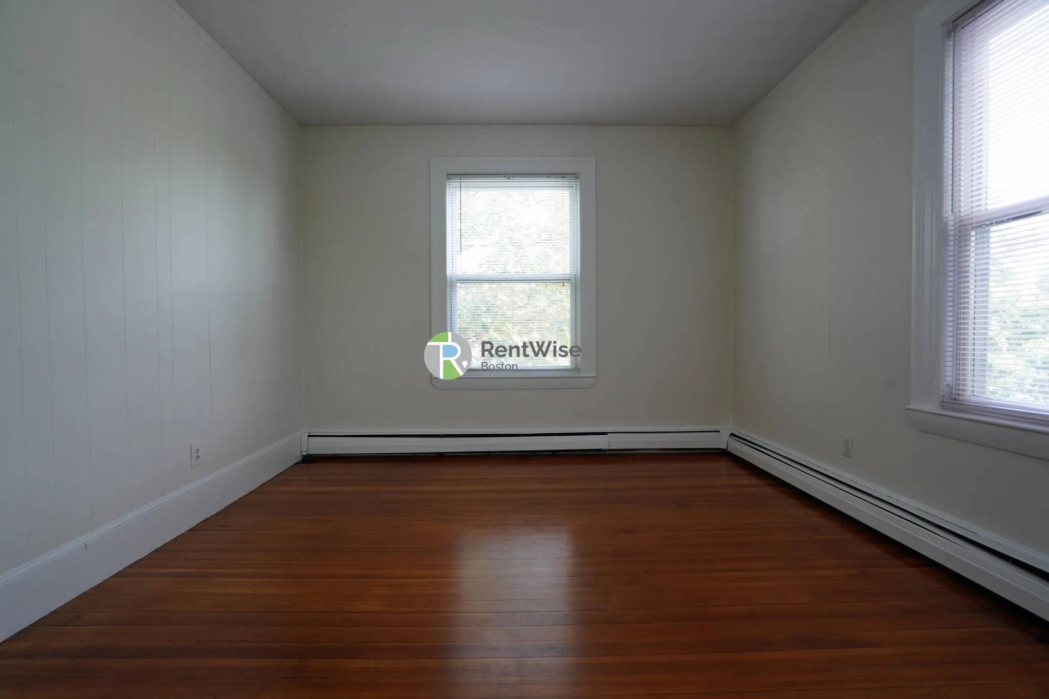 1 Ashford Ct, Allston