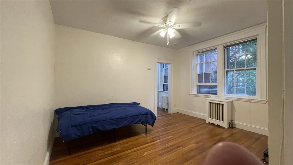 6 Washington Ave, Neighborhood Nine