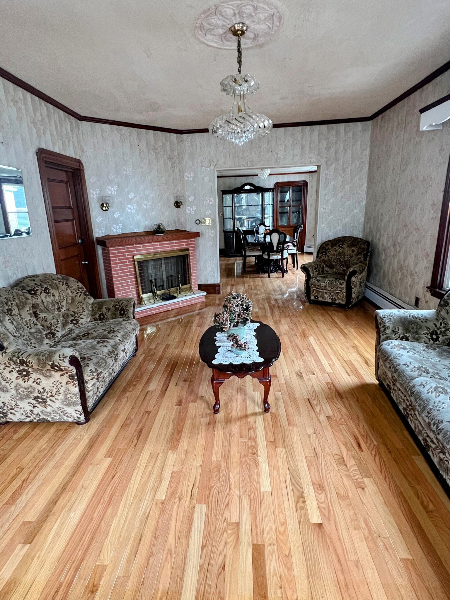 61 Tufts St, East Somerville