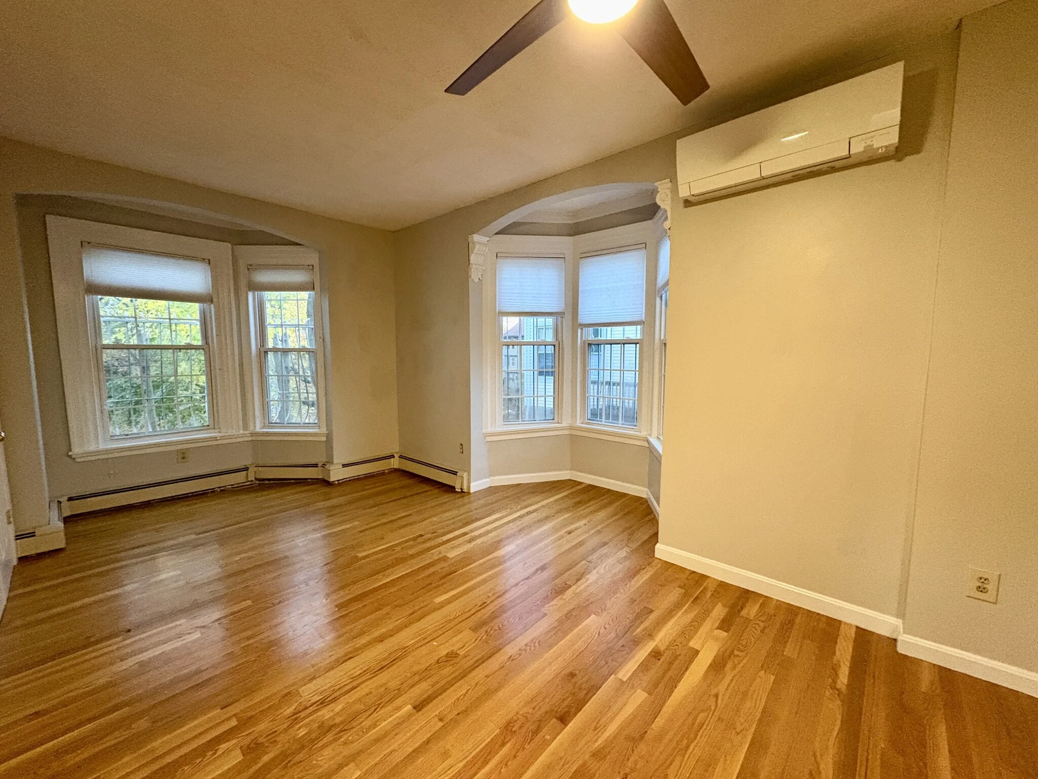 120 Highland St, Roxbury