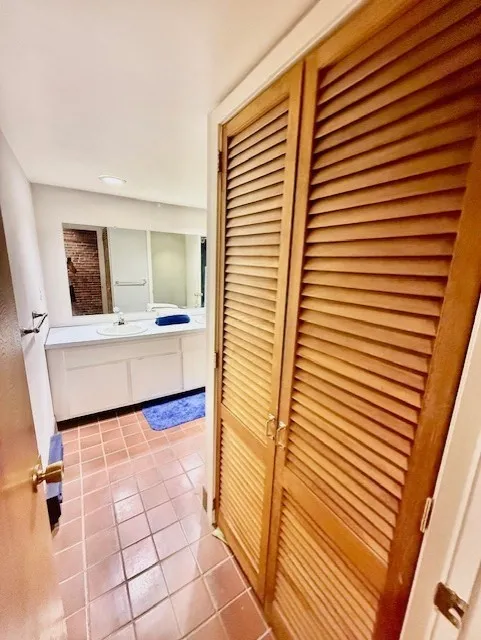 57 Fulton St, North End