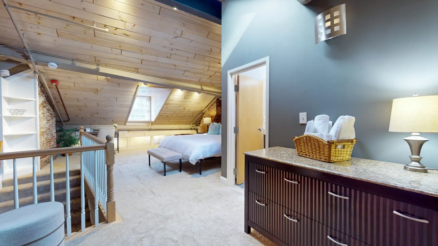 15 Union St, Downtown