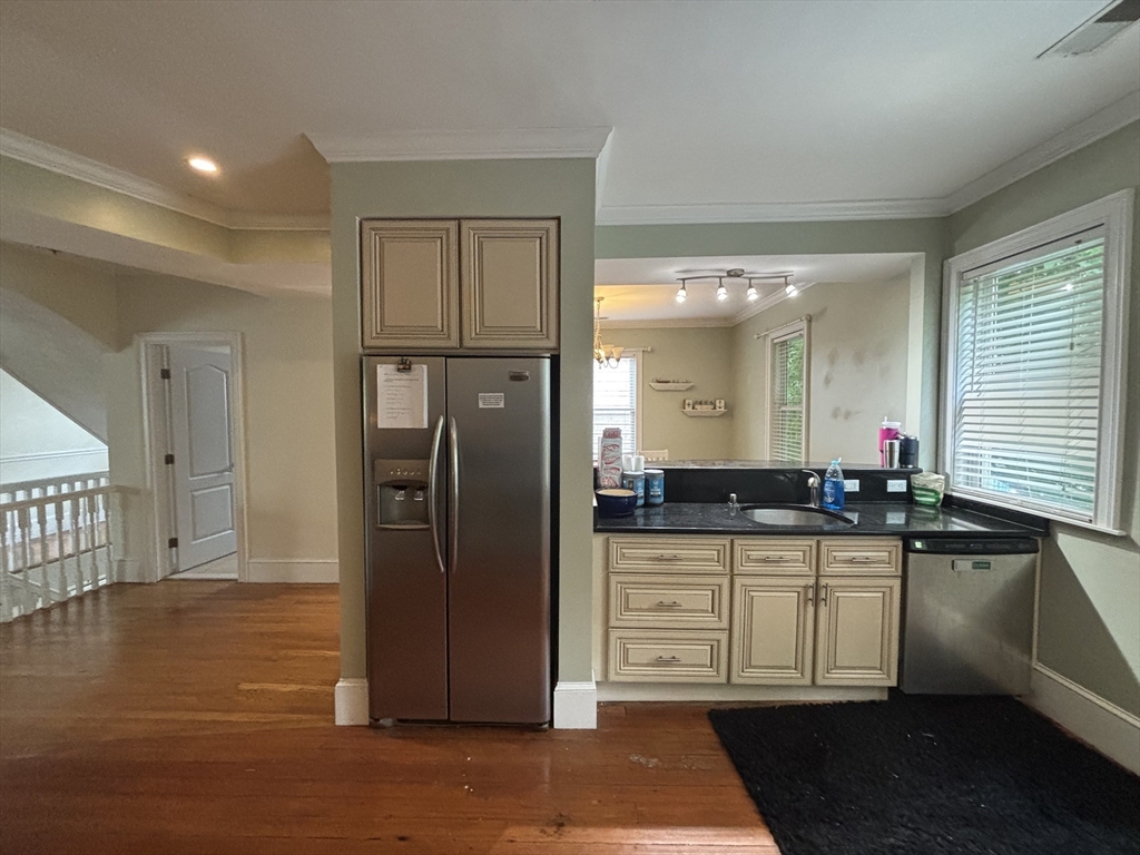 101 Sawyer Ave, Dorchester