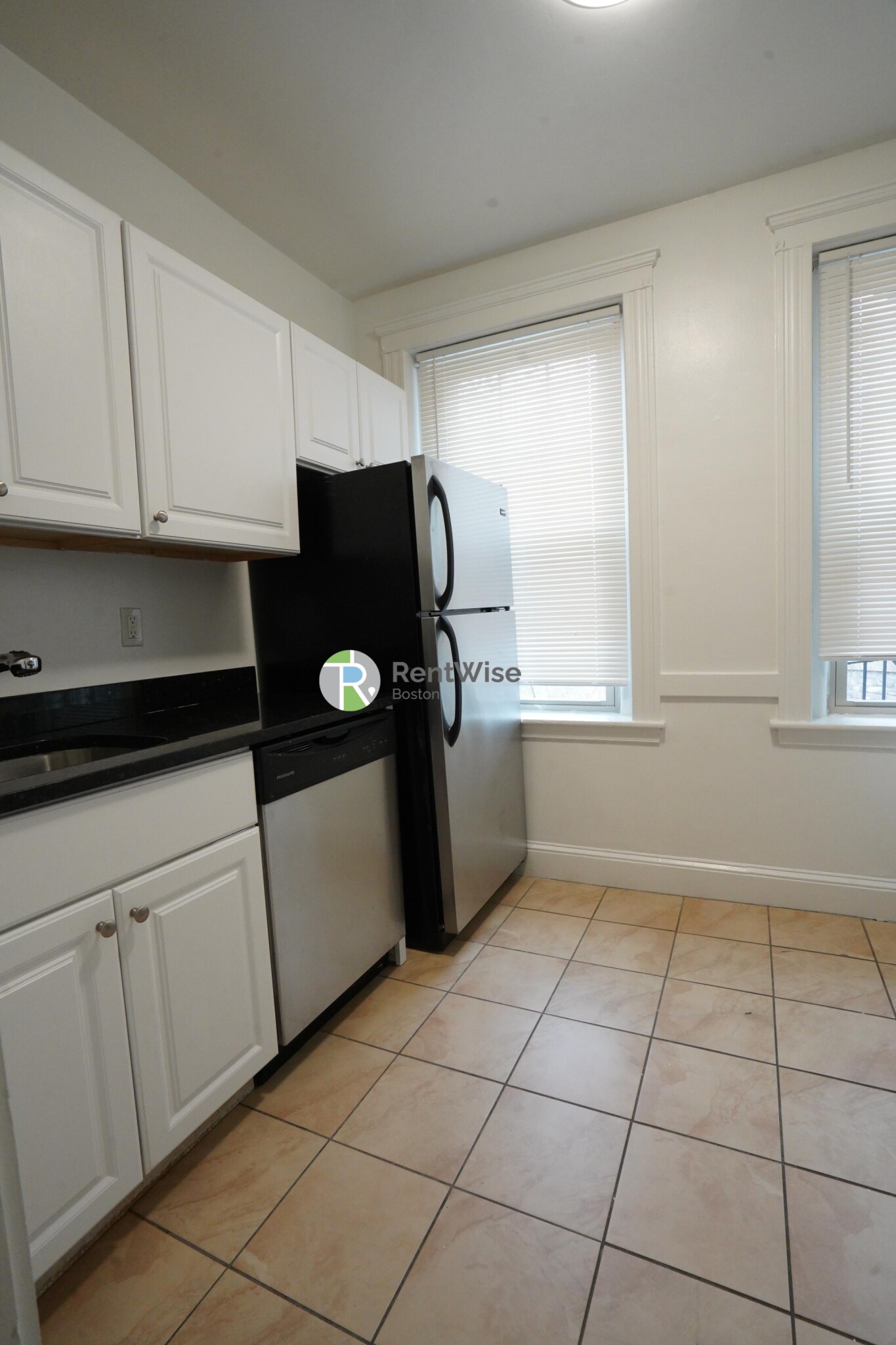 1848 Commonwealth Ave, Brighton