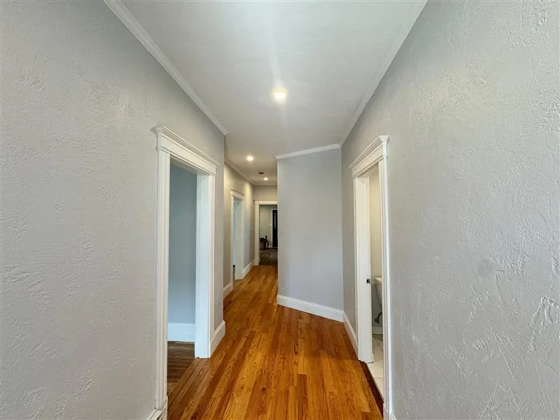 136 Sharon St, West Medford