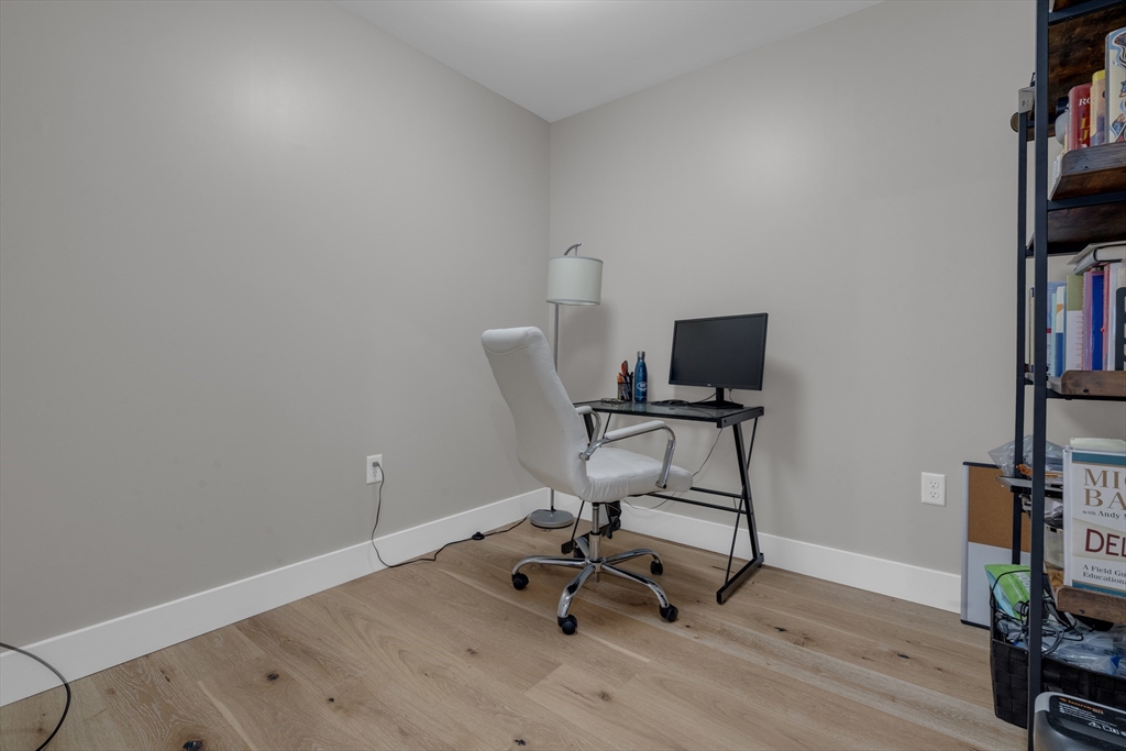 70 Leo Birmingham Pkwa, Brighton