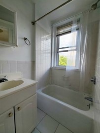 279 Harvard St, Mid-Cambridge