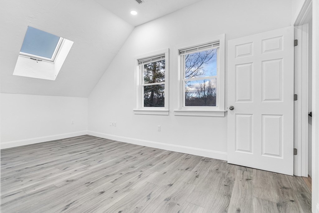 5 Mill St, Northborough