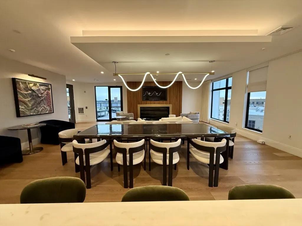 191 Washington St, Brighton