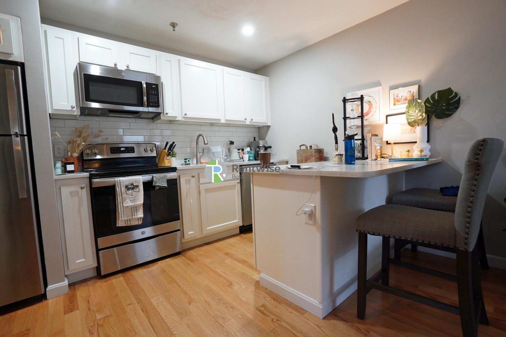 1200 Commonwealth Ave, Brighton