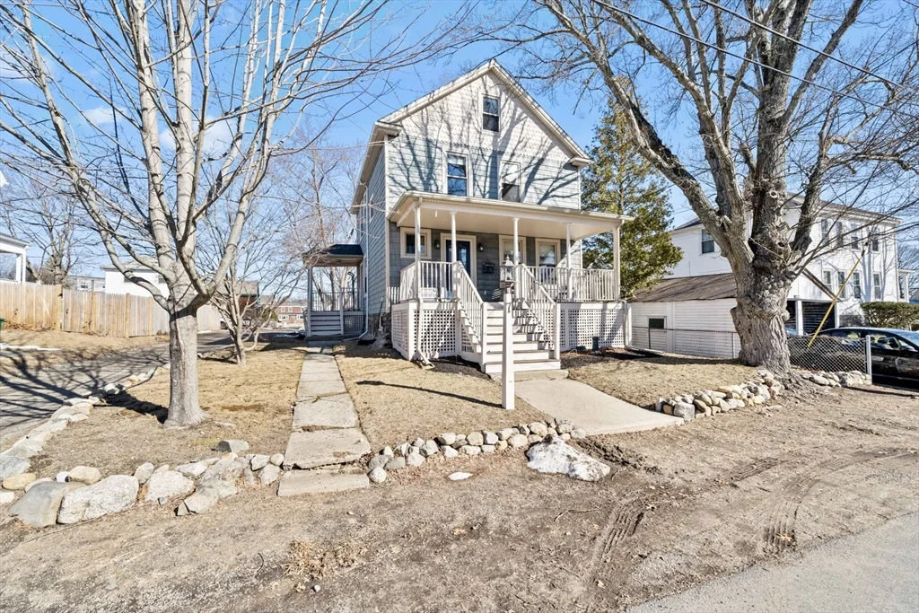 7 Sweetser Ave, Reading