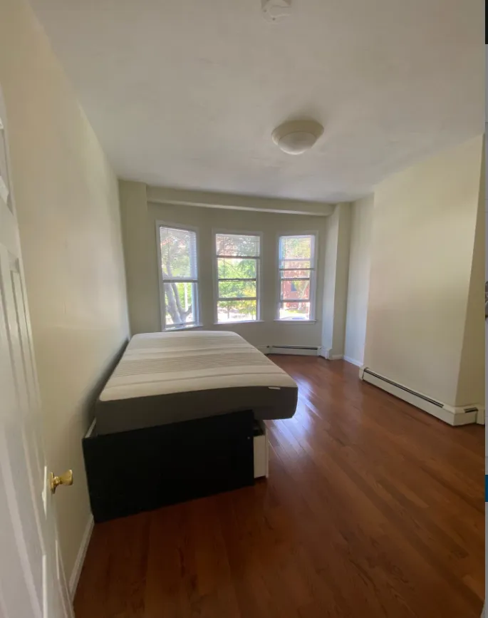 822 Huntington Ave, Mission Hill