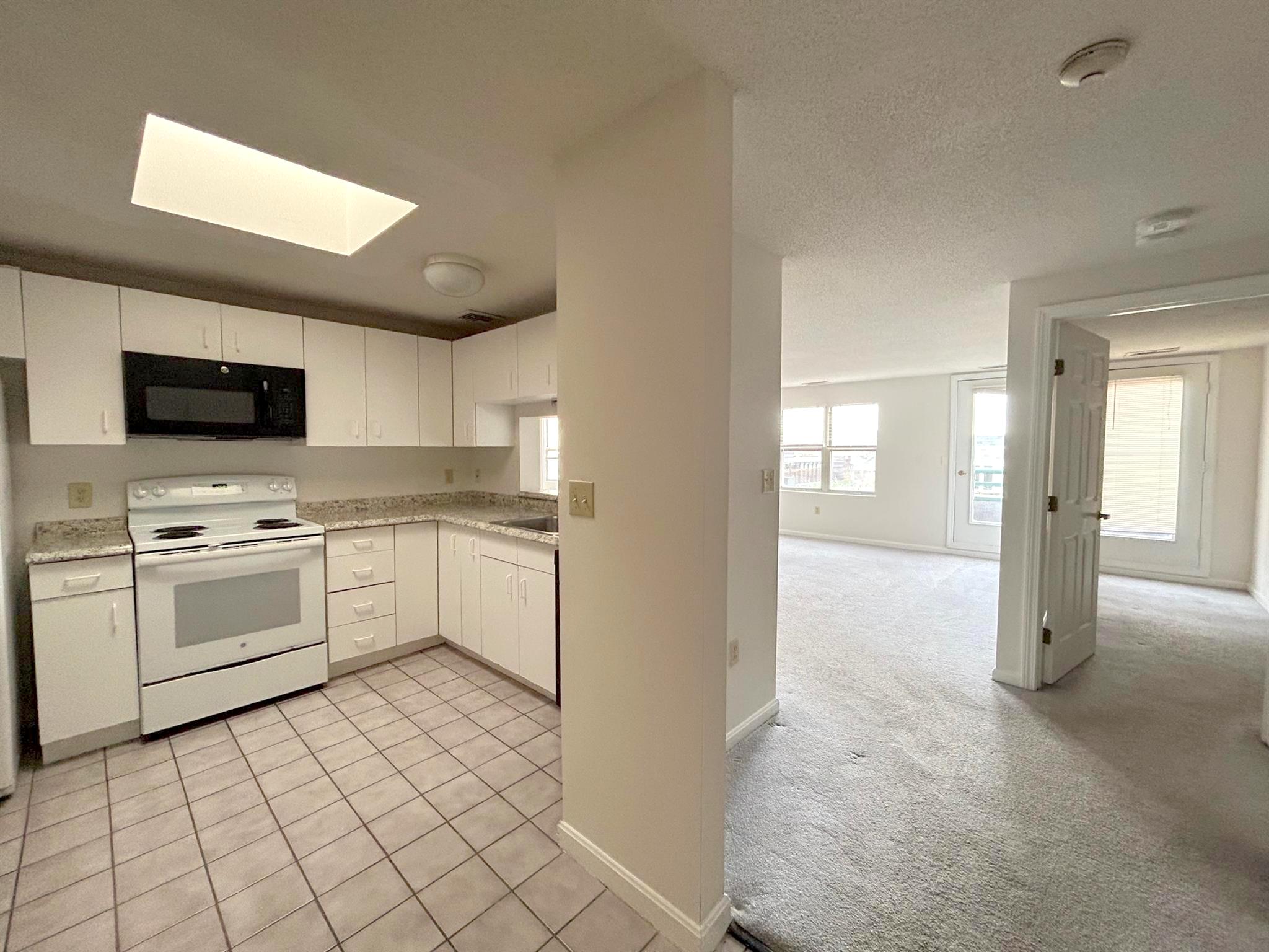 175 Beacon St, Ward Two