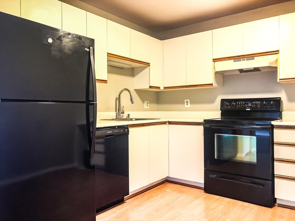 3920 Mystic Valley Pkwa, Medford