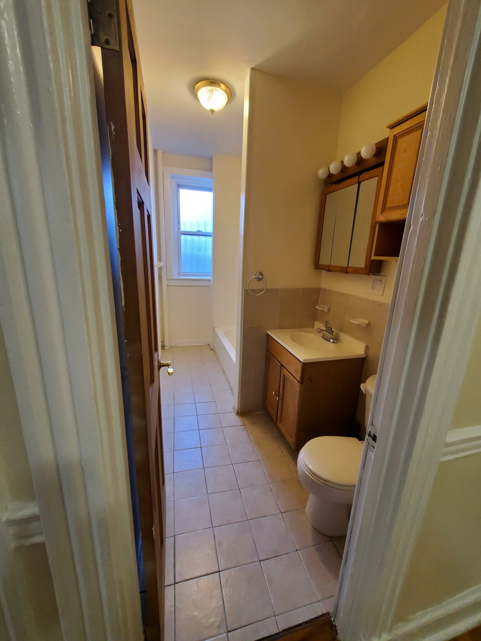 364 Riverway, Mission Hill