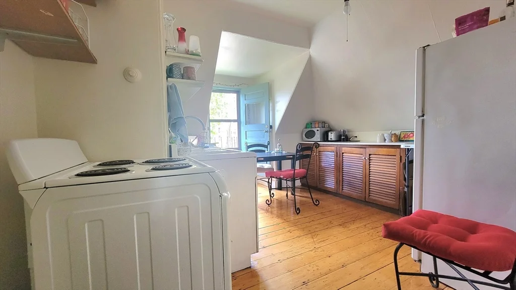 45 Auburn St, Coolidge Corner