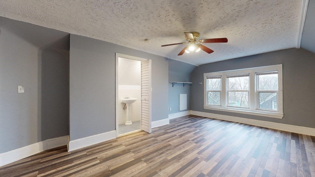 12 Bentham Rd, Dorchester