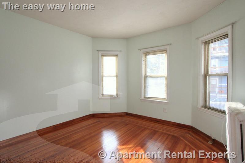 25 Belknap St, Teele Square