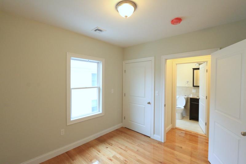 29 Elmwood St, Teele Square