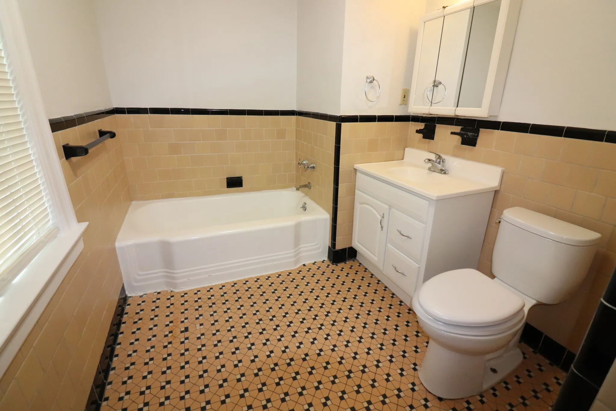 72 Summit Ave, Corey Hill