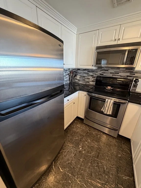 10 Museum Way, East Cambridge