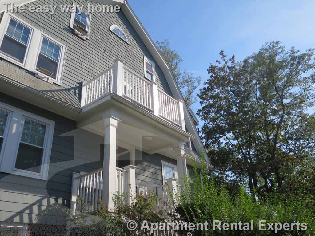 23 Lowell St, Porter Square