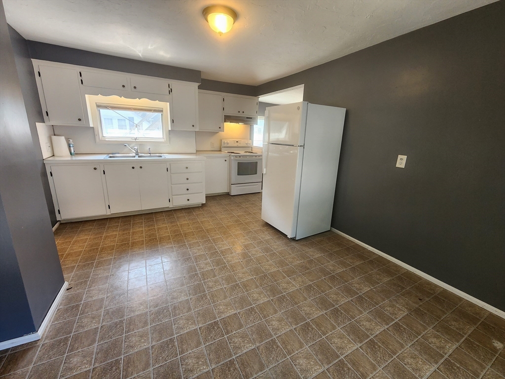 50-52 Alden St, Ashland