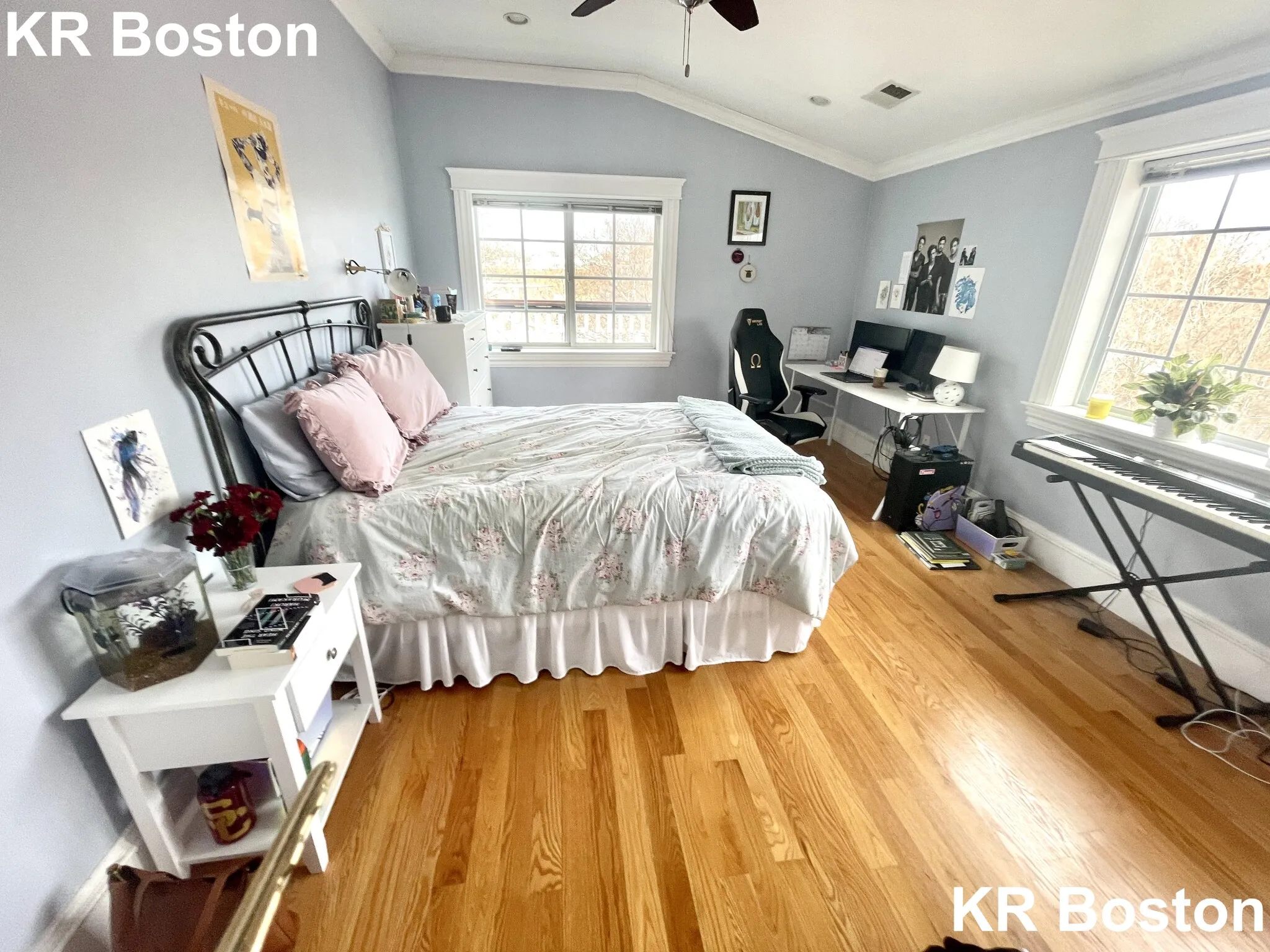 127 Nonantum St, Oak Square