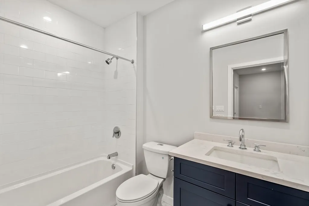 267 Old Colony Ave, South Boston