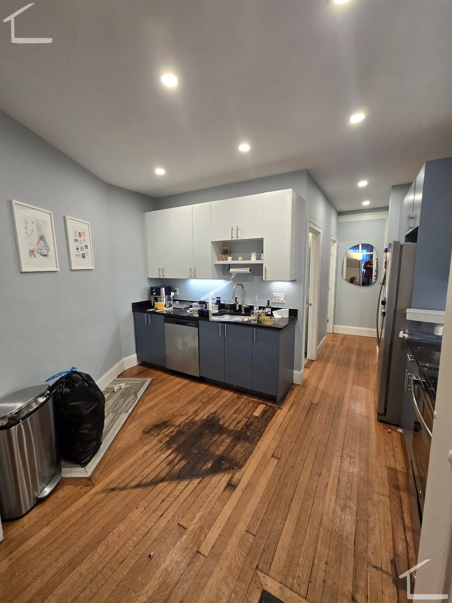 12 Bay State Rd, Fenway