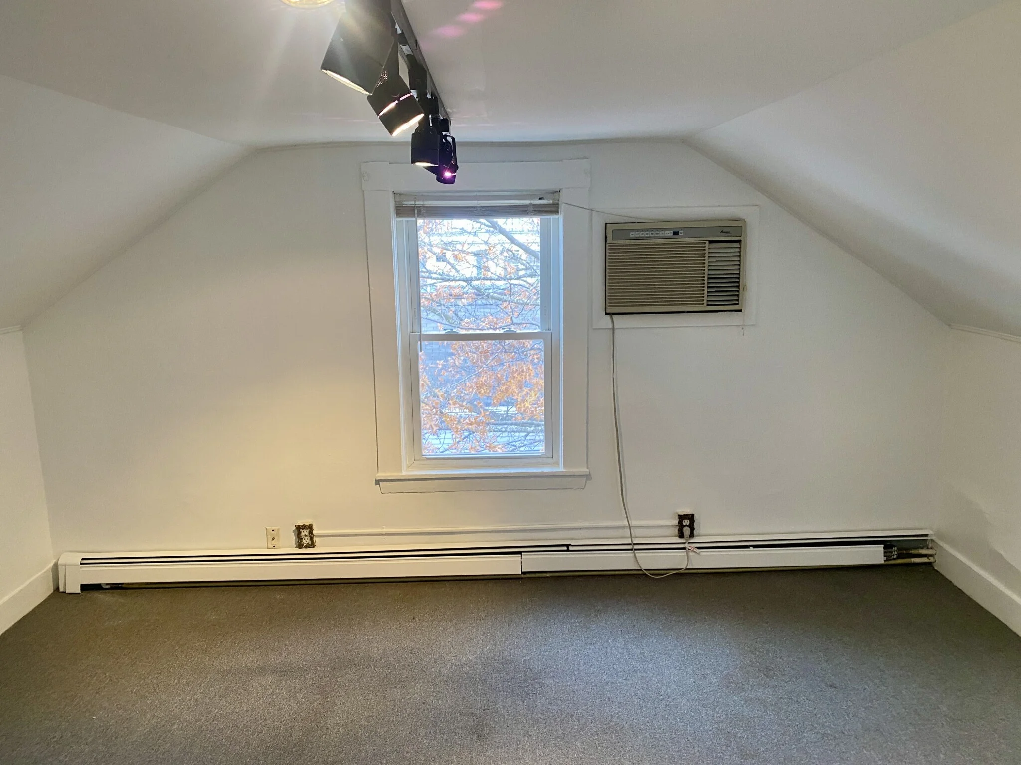 18 Tremont St, The Port