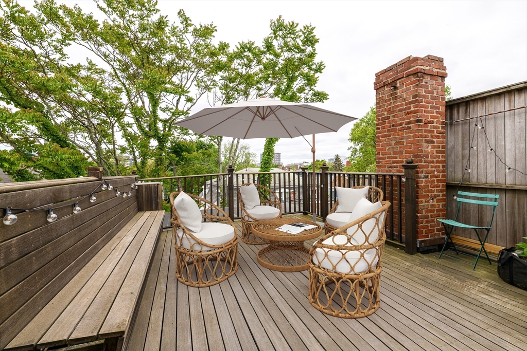 46 Bigelow St, Mid-Cambridge